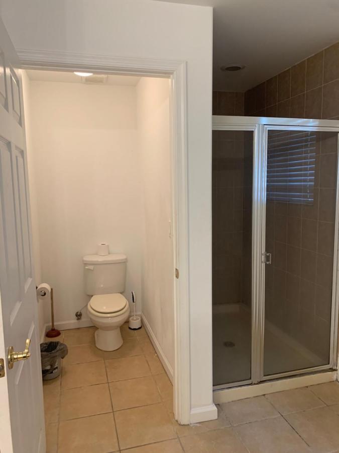 Bedroom Suite In Lauderdale Lakes Townhome 포트 로더데일 외부 사진