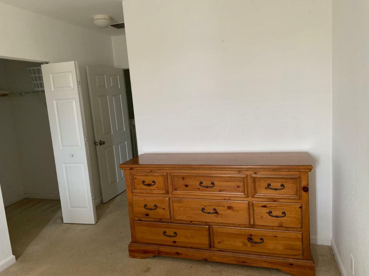 Bedroom Suite In Lauderdale Lakes Townhome 포트 로더데일 외부 사진